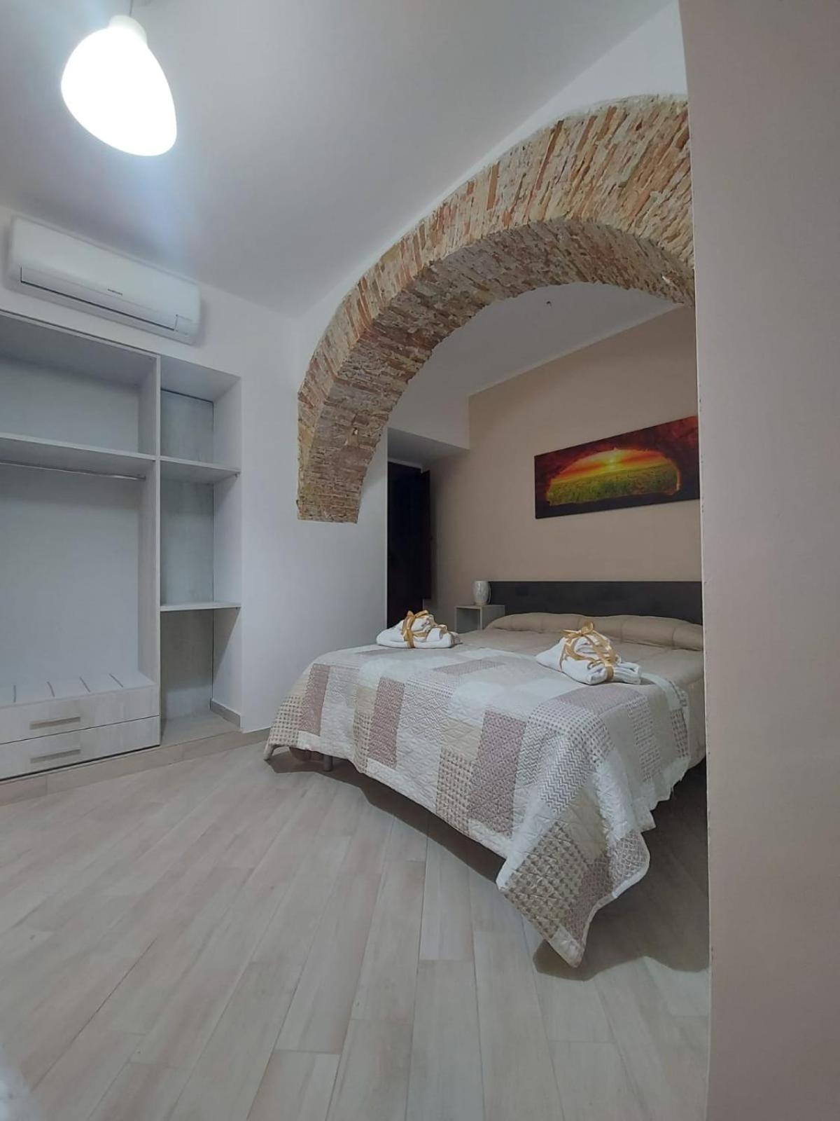 Kalgheros Luxury Rooms Agrigento Kültér fotó