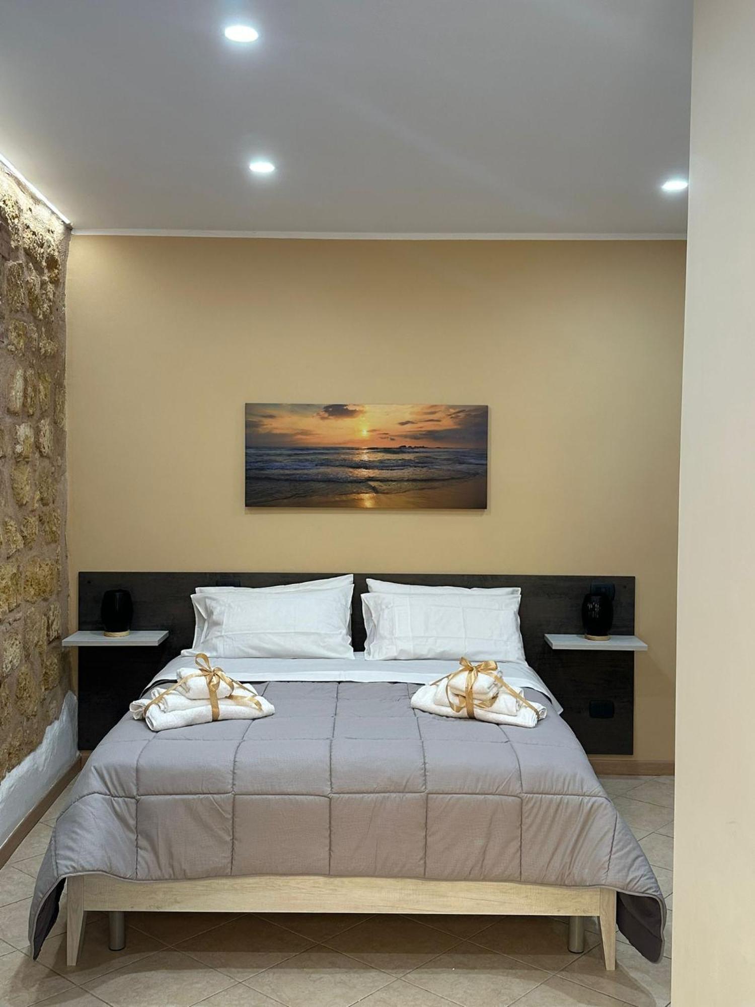 Kalgheros Luxury Rooms Agrigento Kültér fotó